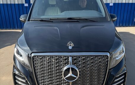 Mercedes-Benz V-Класс, 2024 год, 11 900 000 рублей, 5 фотография