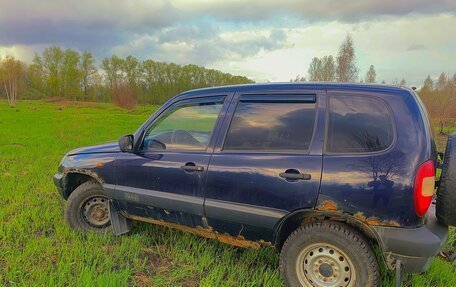 Chevrolet Niva I рестайлинг, 2005 год, 258 960 рублей, 4 фотография