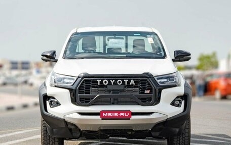 Toyota Hilux VIII, 2025 год, 8 364 500 рублей, 2 фотография