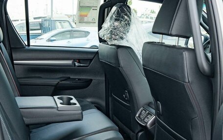 Toyota Hilux VIII, 2025 год, 8 364 500 рублей, 10 фотография