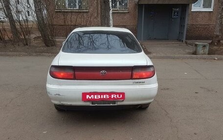 Toyota Carina, 1992 год, 260 000 рублей, 3 фотография