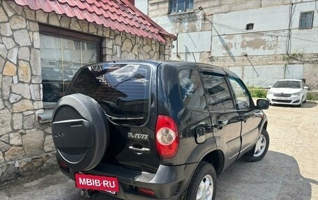 Chevrolet Niva I рестайлинг, 2009 год, 375 000 рублей, 5 фотография