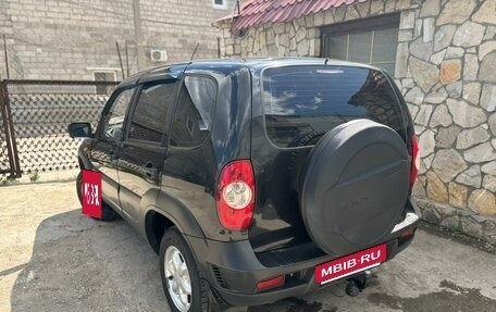 Chevrolet Niva I рестайлинг, 2009 год, 375 000 рублей, 8 фотография