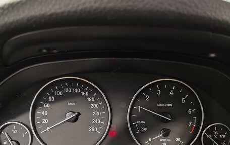 BMW 3 серия, 2018 год, 1 925 000 рублей, 13 фотография