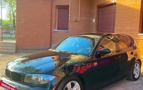 BMW 1 серия, 2009 год, 579 000 рублей, 37 фотография