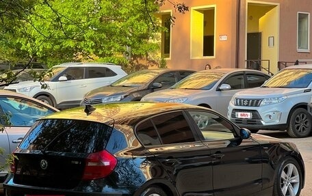 BMW 1 серия, 2009 год, 579 000 рублей, 39 фотография