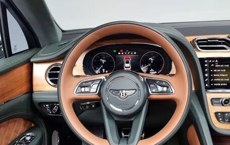 Bentley Bentayga I, 2022 год, 21 650 000 рублей, 6 фотография