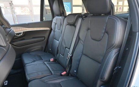 Volvo XC90 II рестайлинг, 2022 год, 6 250 000 рублей, 23 фотография