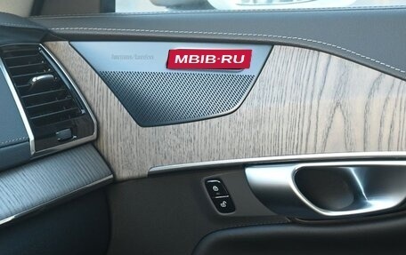 Volvo XC90 II рестайлинг, 2022 год, 6 250 000 рублей, 24 фотография