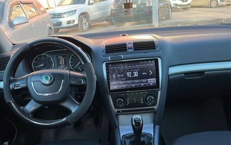 Skoda Octavia, 2011 год, 810 000 рублей, 8 фотография