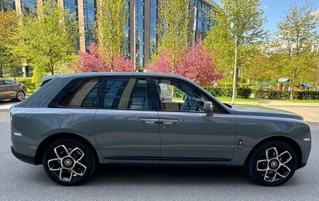 Rolls-Royce Cullinan, 2021 год, 51 500 000 рублей, 8 фотография