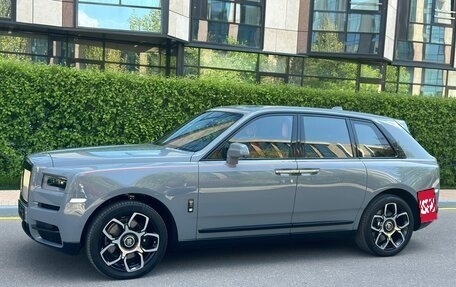 Rolls-Royce Cullinan, 2021 год, 51 500 000 рублей, 3 фотография