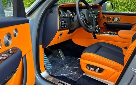 Rolls-Royce Cullinan, 2021 год, 51 500 000 рублей, 18 фотография