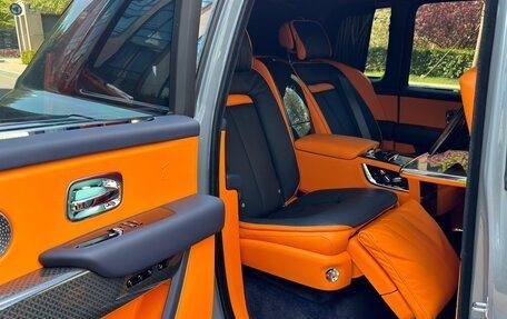 Rolls-Royce Cullinan, 2021 год, 51 500 000 рублей, 35 фотография
