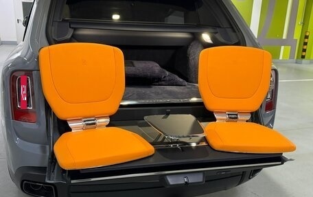 Rolls-Royce Cullinan, 2021 год, 51 500 000 рублей, 40 фотография