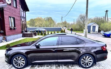 Skoda Superb III рестайлинг, 2015 год, 1 879 000 рублей, 4 фотография
