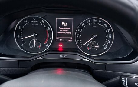 Skoda Superb III рестайлинг, 2015 год, 1 879 000 рублей, 20 фотография