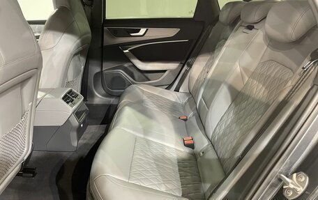 Audi A6, 2019 год, 4 200 000 рублей, 16 фотография