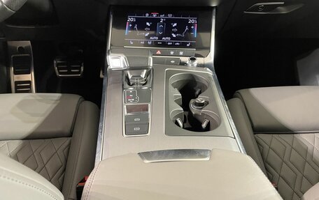 Audi A6, 2019 год, 4 200 000 рублей, 20 фотография