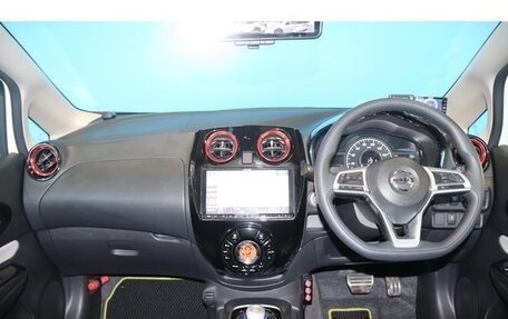 Nissan Note II рестайлинг, 2020 год, 1 050 000 рублей, 3 фотография