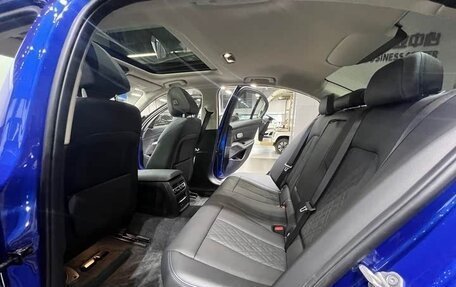 BMW 3 серия, 2022 год, 3 090 000 рублей, 10 фотография
