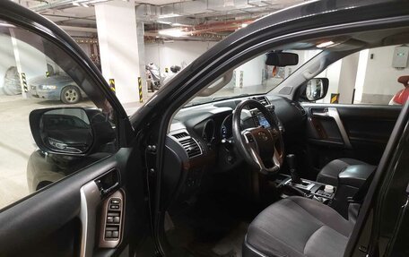 Toyota Land Cruiser Prado 150 рестайлинг 2, 2014 год, 3 200 000 рублей, 9 фотография