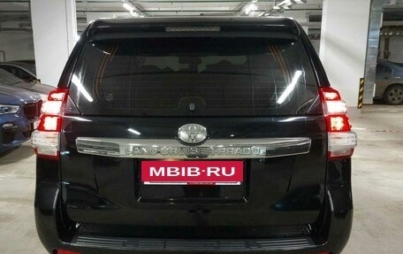 Toyota Land Cruiser Prado 150 рестайлинг 2, 2014 год, 3 200 000 рублей, 4 фотография