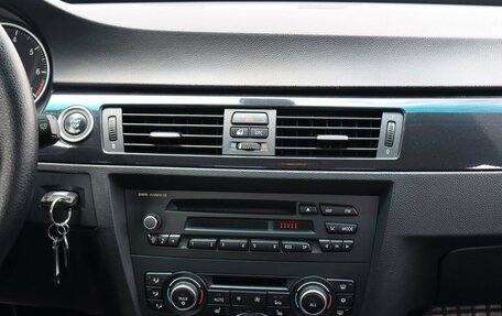 BMW 3 серия, 2011 год, 1 120 000 рублей, 11 фотография
