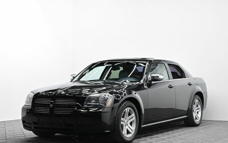 Chrysler 300C II, 2004 год, 785 000 рублей, 1 фотография
