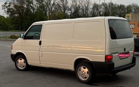 Volkswagen Transporter T4, 2001 год, 975 000 рублей, 3 фотография