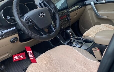 KIA Sorento II рестайлинг, 2010 год, 1 750 000 рублей, 2 фотография
