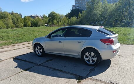 Chevrolet Cruze II, 2011 год, 1 000 000 рублей, 10 фотография