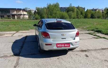 Chevrolet Cruze II, 2011 год, 1 000 000 рублей, 9 фотография