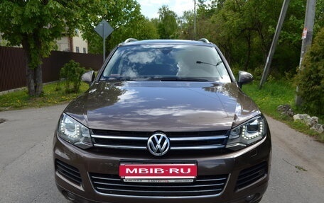 Volkswagen Touareg III, 2013 год, 2 600 000 рублей, 3 фотография