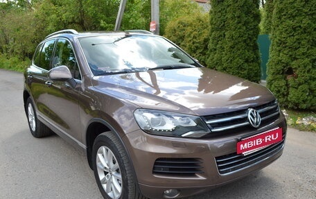 Volkswagen Touareg III, 2013 год, 2 600 000 рублей, 2 фотография
