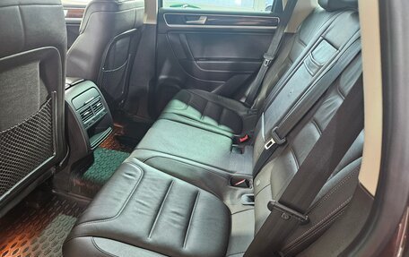 Volkswagen Touareg III, 2013 год, 2 600 000 рублей, 11 фотография