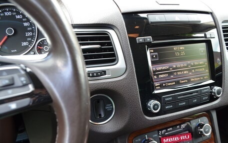 Volkswagen Touareg III, 2013 год, 2 600 000 рублей, 13 фотография
