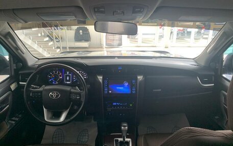 Toyota Fortuner II, 2018 год, 3 654 000 рублей, 8 фотография
