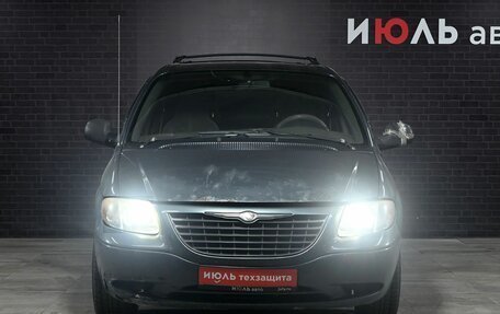 Chrysler Voyager IV, 2001 год, 350 000 рублей, 2 фотография