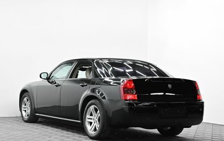 Chrysler 300C II, 2004 год, 785 000 рублей, 3 фотография