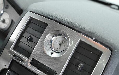 Chrysler 300C II, 2004 год, 785 000 рублей, 12 фотография
