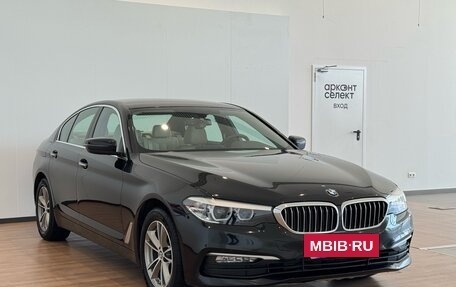 BMW 5 серия, 2018 год, 3 250 000 рублей, 3 фотография
