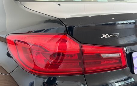 BMW 5 серия, 2018 год, 3 250 000 рублей, 10 фотография