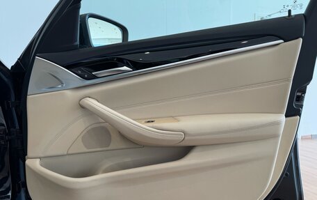 BMW 5 серия, 2018 год, 3 250 000 рублей, 28 фотография