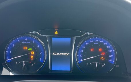 Toyota Camry, 2017 год, 2 600 000 рублей, 14 фотография