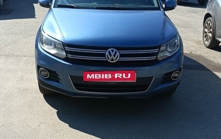 Volkswagen Tiguan I, 2011 год, 1 260 000 рублей, 2 фотография