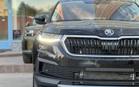 Skoda Kodiaq I, 2024 год, 5 300 000 рублей, 31 фотография