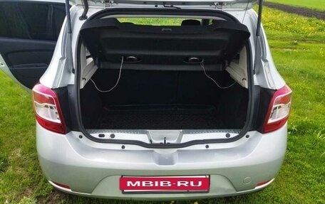Renault Sandero II рестайлинг, 2015 год, 690 000 рублей, 11 фотография