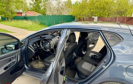 KIA cee'd III, 2012 год, 900 000 рублей, 10 фотография