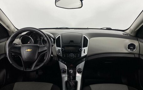 Chevrolet Cruze II, 2013 год, 739 000 рублей, 12 фотография